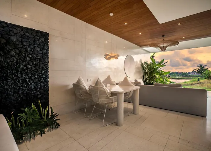 Villa Flow Complex *